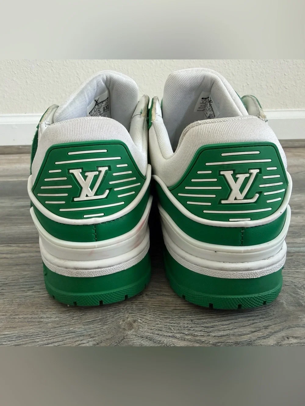 Louis Vuitton LV Maxi Trainer Green & White Sneakers with Multicolor size 9 - Picture 4 of 9